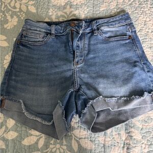 Judy Blue Medium Wash Rolled Hem Jean Shorts